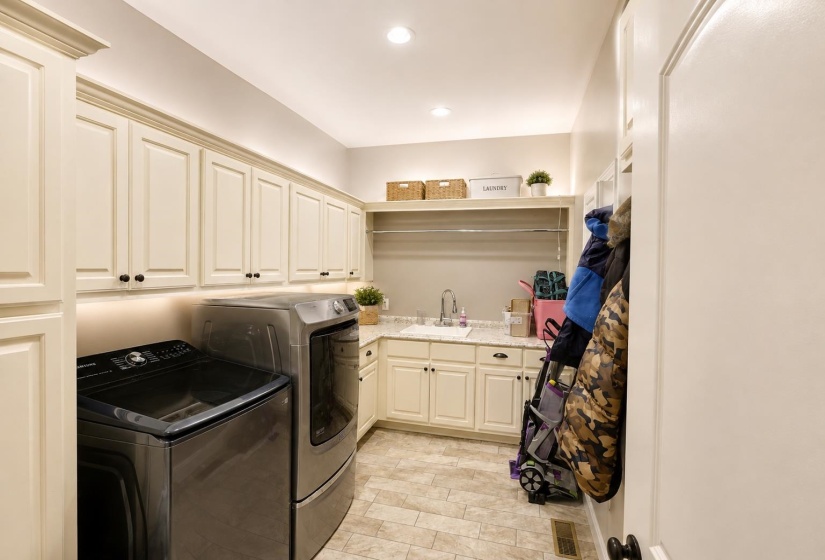 35 KNOTTY OAKS DR, Counce, Tennessee 38326, 5 Bedroom Bedrooms, 14 Room Rooms,4.1 BathroomBathrooms,Residential,For Sale,KNOTTY OAKS,0,10229276