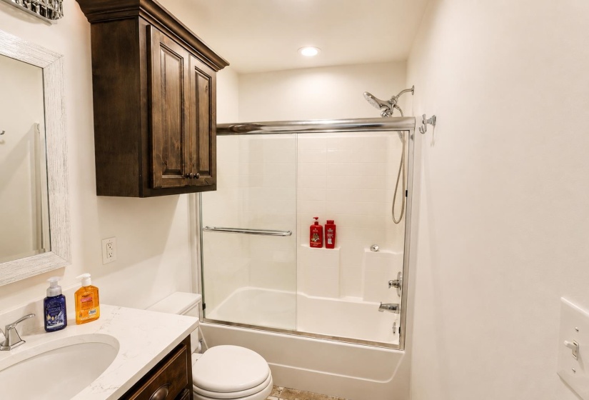 35 KNOTTY OAKS DR, Counce, Tennessee 38326, 5 Bedroom Bedrooms, 14 Room Rooms,4.1 BathroomBathrooms,Residential,For Sale,KNOTTY OAKS,0,10229276