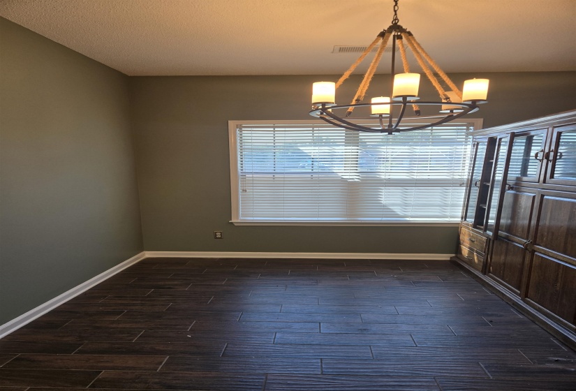 6573 LOGWOOD CV, Bartlett, Tennessee 38002, 4 Bedroom Bedrooms, 8 Room Rooms,3 BathroomBathrooms,Residential,For Sale,LOGWOOD,0,10229278