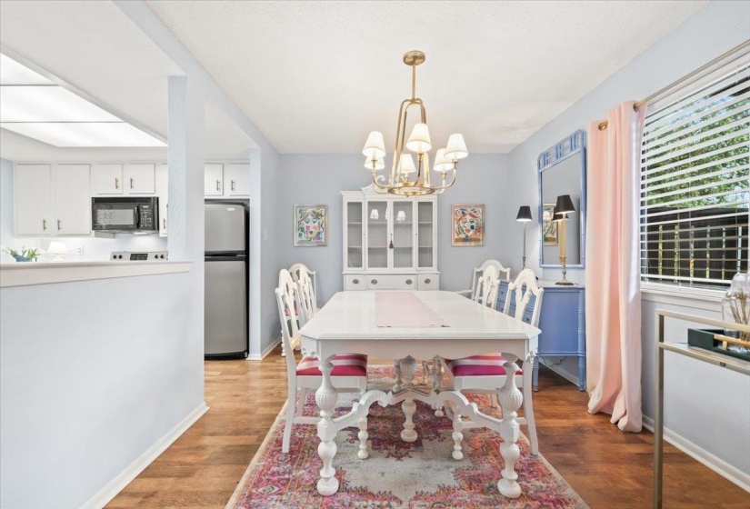 4787 TOWERING OAKS DR, Memphis, Tennessee 38117, 2 Bedroom Bedrooms, 6 Room Rooms,1.1 BathroomBathrooms,Residential,For Sale,TOWERING OAKS,0,10229280