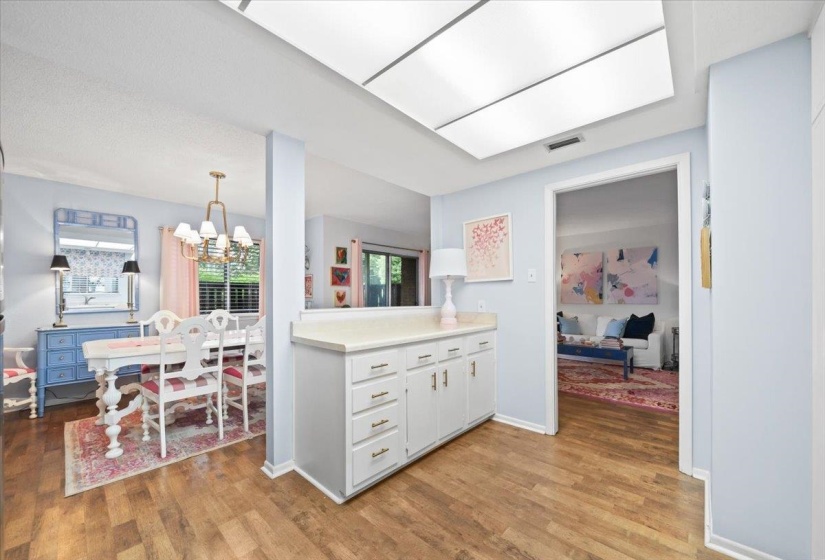 4787 TOWERING OAKS DR, Memphis, Tennessee 38117, 2 Bedroom Bedrooms, 6 Room Rooms,1.1 BathroomBathrooms,Residential,For Sale,TOWERING OAKS,0,10229280