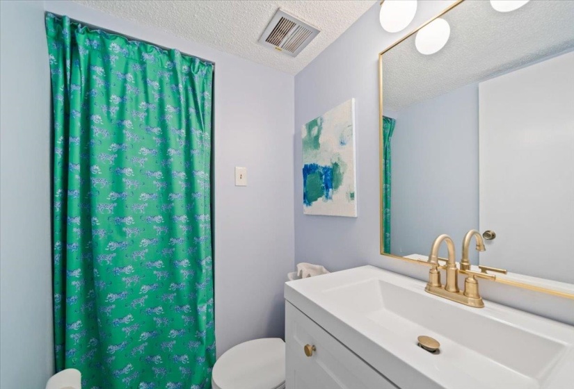 4787 TOWERING OAKS DR, Memphis, Tennessee 38117, 2 Bedroom Bedrooms, 6 Room Rooms,1.1 BathroomBathrooms,Residential,For Sale,TOWERING OAKS,0,10229280