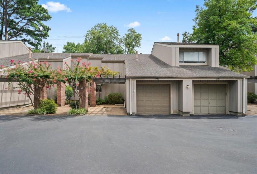 4787 TOWERING OAKS DR, Memphis, Tennessee 38117, 2 Bedroom Bedrooms, 6 Room Rooms,1.1 BathroomBathrooms,Residential,For Sale,TOWERING OAKS,0,10229280