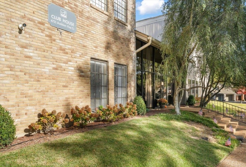 4787 TOWERING OAKS DR, Memphis, Tennessee 38117, 2 Bedroom Bedrooms, 6 Room Rooms,1.1 BathroomBathrooms,Residential,For Sale,TOWERING OAKS,0,10229280