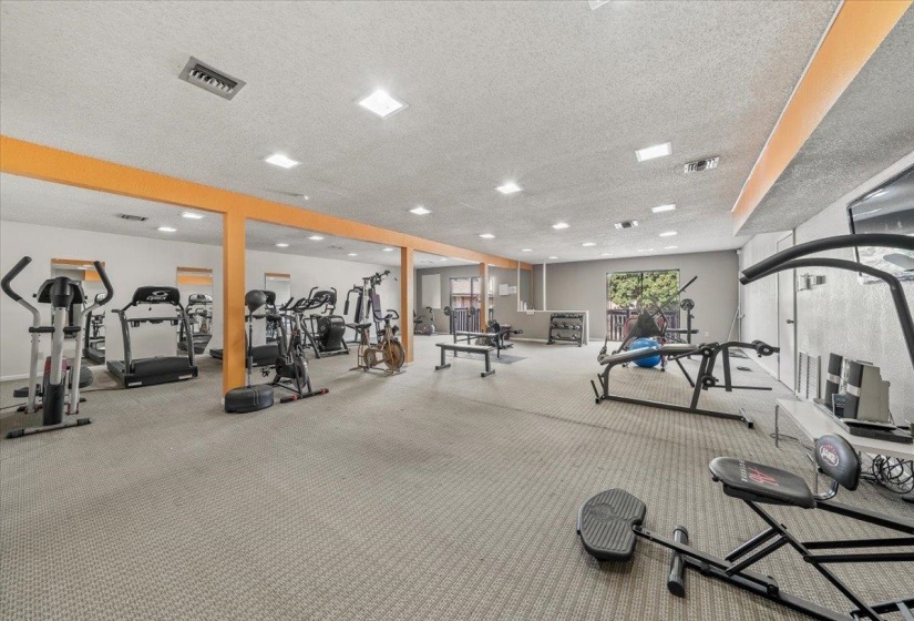4787 TOWERING OAKS DR, Memphis, Tennessee 38117, 2 Bedroom Bedrooms, 6 Room Rooms,1.1 BathroomBathrooms,Residential,For Sale,TOWERING OAKS,0,10229280