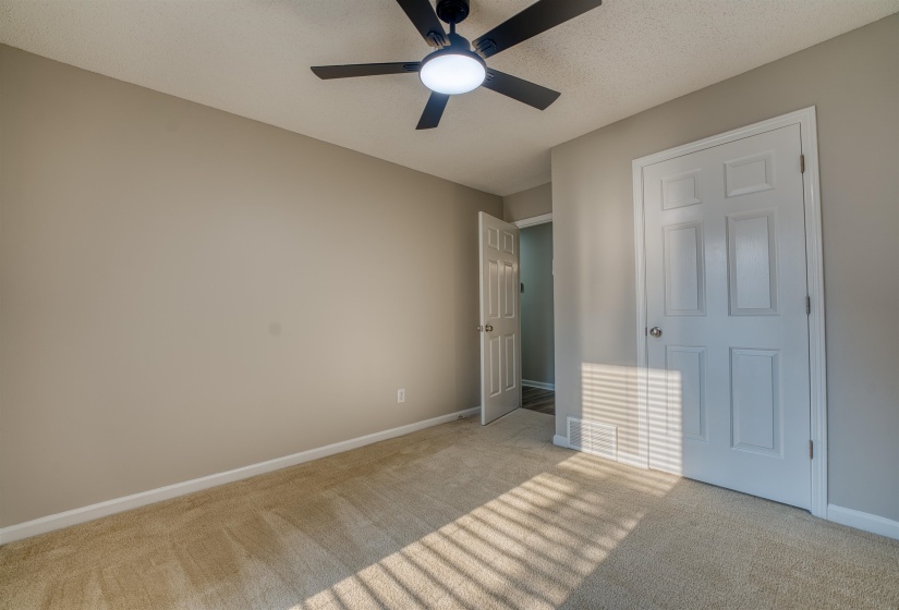 8747 GRANDBURY PL, Memphis, Tennessee 38016, 4 Bedroom Bedrooms, 7 Room Rooms,2.1 BathroomBathrooms,Residential,For Sale,GRANDBURY,0,10229282