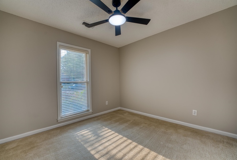 8747 GRANDBURY PL, Memphis, Tennessee 38016, 4 Bedroom Bedrooms, 7 Room Rooms,2.1 BathroomBathrooms,Residential,For Sale,GRANDBURY,0,10229282