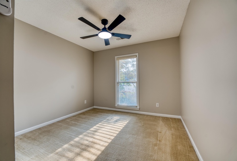 8747 GRANDBURY PL, Memphis, Tennessee 38016, 4 Bedroom Bedrooms, 7 Room Rooms,2.1 BathroomBathrooms,Residential,For Sale,GRANDBURY,0,10229282