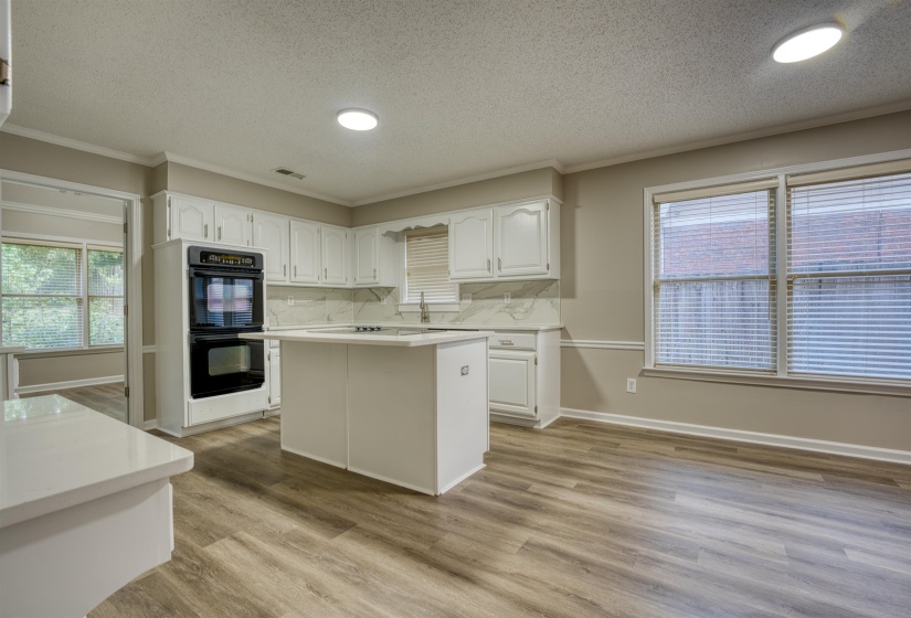 8747 GRANDBURY PL, Memphis, Tennessee 38016, 4 Bedroom Bedrooms, 7 Room Rooms,2.1 BathroomBathrooms,Residential,For Sale,GRANDBURY,0,10229282