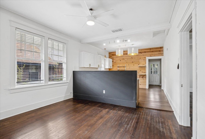 1621 KENDALE AVE, Memphis, Tennessee 38106, 3 Bedroom Bedrooms, 6 Room Rooms,1 BathroomBathrooms,Residential,For Sale,KENDALE,0,10229283