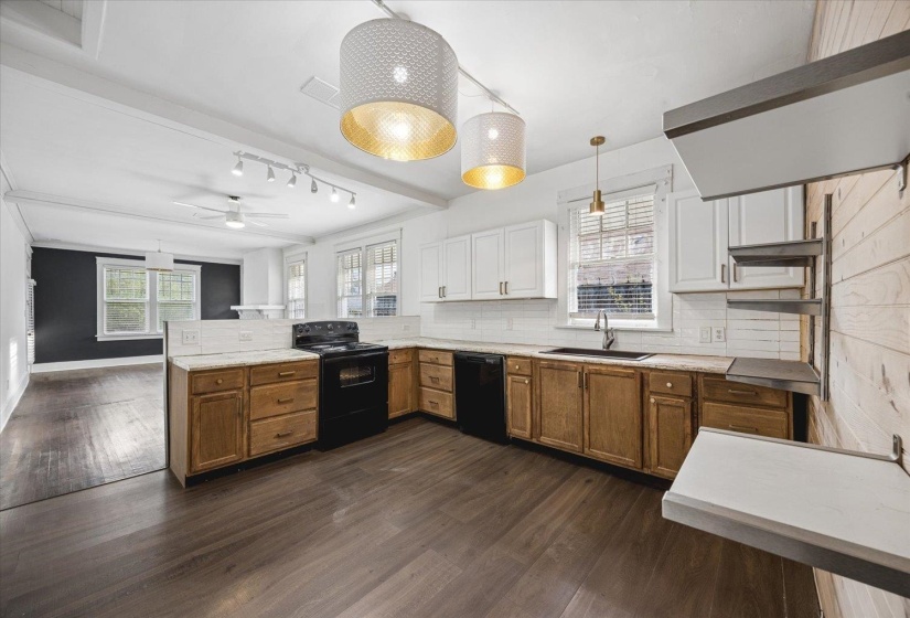 1621 KENDALE AVE, Memphis, Tennessee 38106, 3 Bedroom Bedrooms, 6 Room Rooms,1 BathroomBathrooms,Residential,For Sale,KENDALE,0,10229283