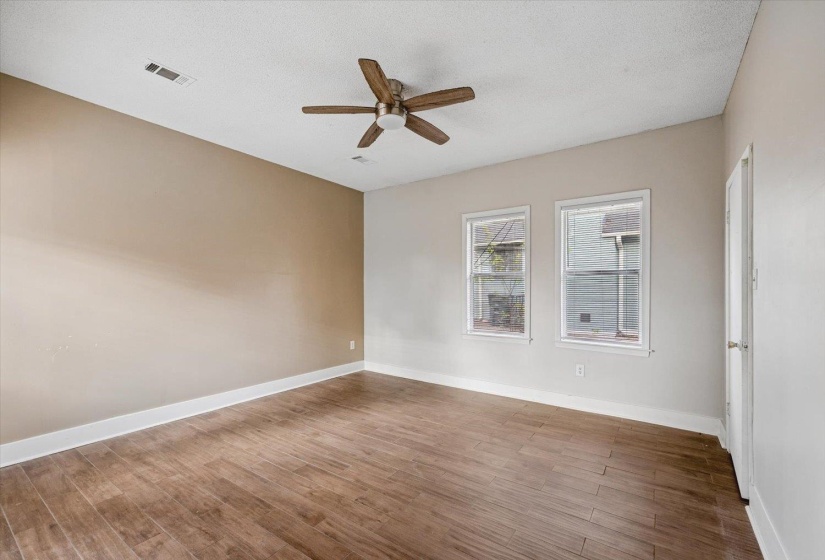 1621 KENDALE AVE, Memphis, Tennessee 38106, 3 Bedroom Bedrooms, 6 Room Rooms,1 BathroomBathrooms,Residential,For Sale,KENDALE,0,10229283