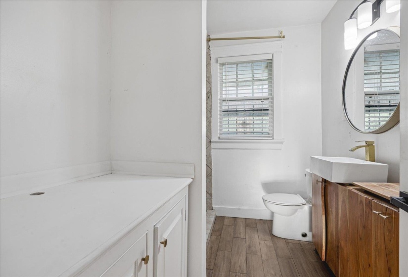 1621 KENDALE AVE, Memphis, Tennessee 38106, 3 Bedroom Bedrooms, 6 Room Rooms,1 BathroomBathrooms,Residential,For Sale,KENDALE,0,10229283