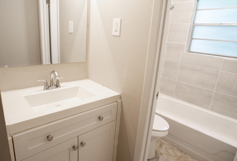 4324 PROCTOR DR, Memphis, Tennessee 38118, 3 Bedroom Bedrooms, 6 Room Rooms,2 BathroomBathrooms,Residential,For Sale,PROCTOR,0,10229286