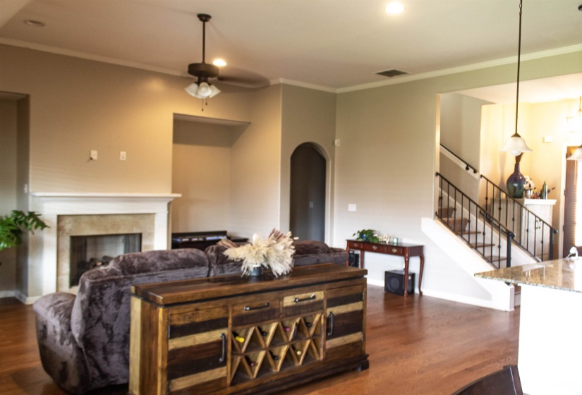 7665 SHADOWCREST CV, Unicorp/Memphis, Tennessee 38125, 4 Bedroom Bedrooms, 7 Room Rooms,3 BathroomBathrooms,Residential,For Sale,SHADOWCREST,0,10229287