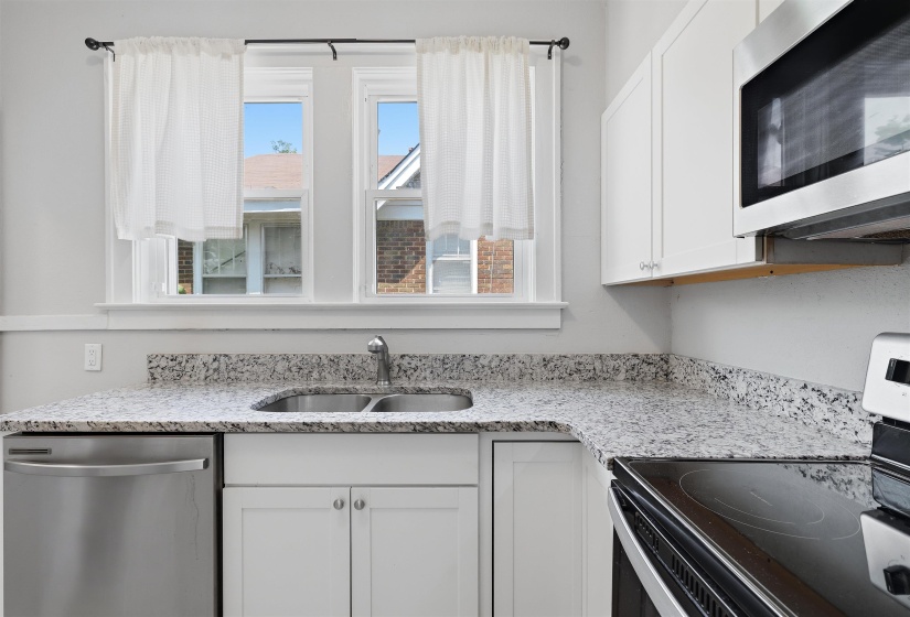 883 EVERGREEN ST, Memphis, Tennessee 38107, 2 Bedroom Bedrooms, 5 Room Rooms,1 BathroomBathrooms,Residential,For Sale,EVERGREEN,0,10229289