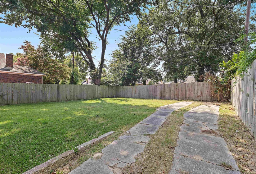 883 EVERGREEN ST, Memphis, Tennessee 38107, 2 Bedroom Bedrooms, 5 Room Rooms,1 BathroomBathrooms,Residential,For Sale,EVERGREEN,0,10229289