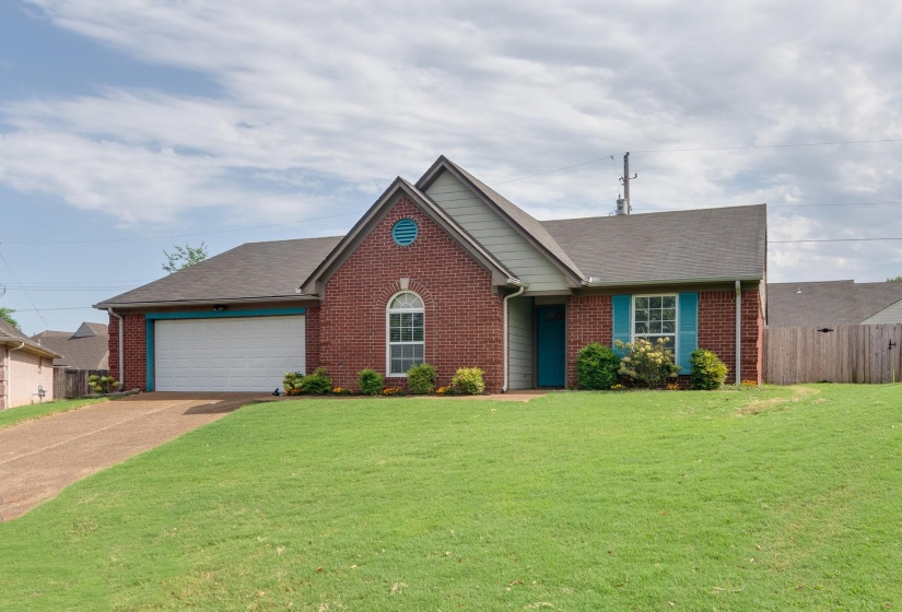 1464 FARMYARD CV, Unincorporated, Tennessee 38016, 3 Bedroom Bedrooms, 5 Room Rooms,2 BathroomBathrooms,Residential,For Sale,FARMYARD,0,10229292