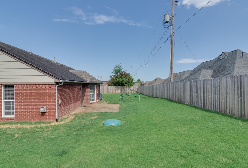 1464 FARMYARD CV, Unincorporated, Tennessee 38016, 3 Bedroom Bedrooms, 5 Room Rooms,2 BathroomBathrooms,Residential,For Sale,FARMYARD,0,10229292