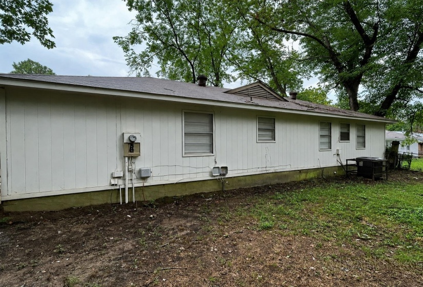 1902 MERRIMAC CV, Southaven, Mississippi 38671-5124, 3 Bedroom Bedrooms, 5 Room Rooms,1.1 BathroomBathrooms,Residential,For Sale,MERRIMAC,0,10229295