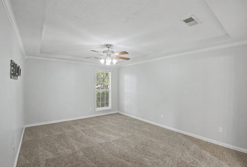 9 BROADLEAF CV, Jackson, Tennessee 38305, 3 Bedroom Bedrooms, 9 Room Rooms,2 BathroomBathrooms,Residential,For Sale,BROADLEAF,0,10229296