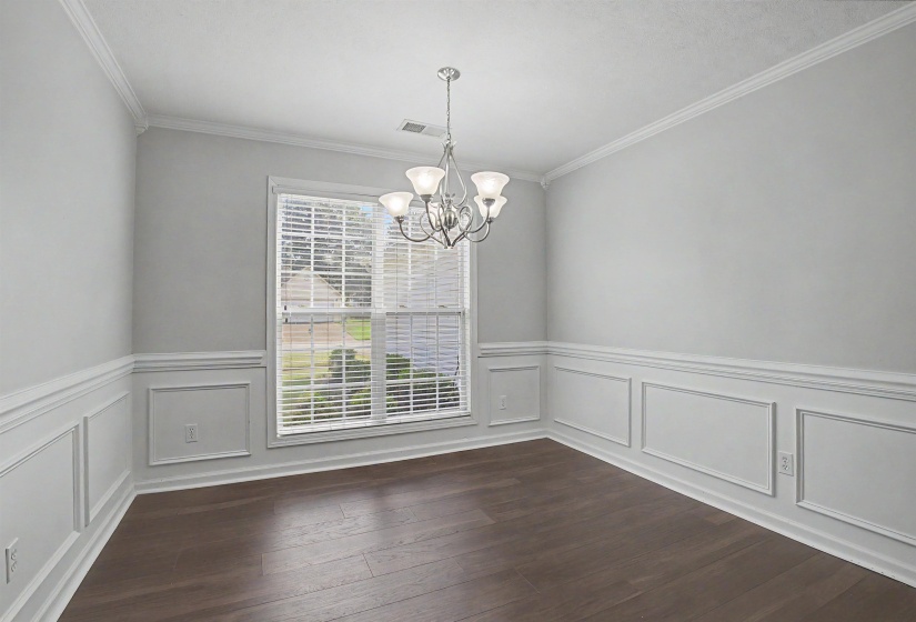 9 BROADLEAF CV, Jackson, Tennessee 38305, 3 Bedroom Bedrooms, 9 Room Rooms,2 BathroomBathrooms,Residential,For Sale,BROADLEAF,0,10229296