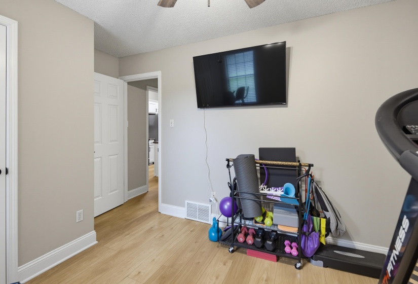 7685 SHADOW HILLS DR, Bartlett, Tennessee 38002, 3 Bedroom Bedrooms, 3 Room Rooms,2 BathroomBathrooms,Residential,For Sale,SHADOW HILLS,0,10229297