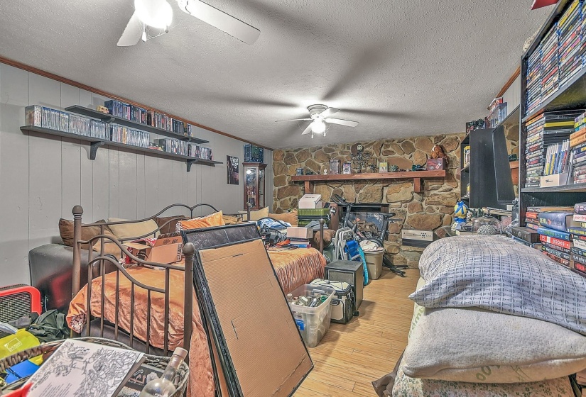 1837 MOUNTAIN VIEW AVE, Other, Tennessee 37664, 4 Bedroom Bedrooms, 8 Room Rooms,2.1 BathroomBathrooms,Residential,For Sale,MOUNTAIN VIEW,0,10229302