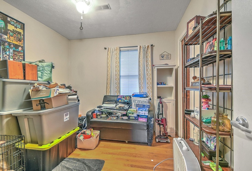 1837 MOUNTAIN VIEW AVE, Other, Tennessee 37664, 4 Bedroom Bedrooms, 8 Room Rooms,2.1 BathroomBathrooms,Residential,For Sale,MOUNTAIN VIEW,0,10229302