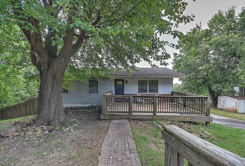 1837 MOUNTAIN VIEW AVE, Other, Tennessee 37664, 4 Bedroom Bedrooms, 8 Room Rooms,2.1 BathroomBathrooms,Residential,For Sale,MOUNTAIN VIEW,0,10229302