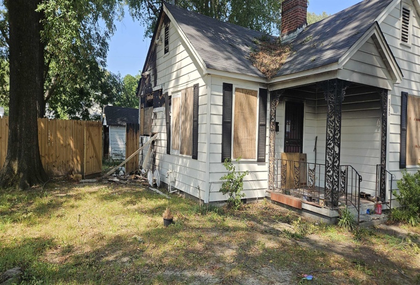 3342 CARRINGTON RD, Memphis, Tennessee 38111, 2 Bedroom Bedrooms, 4 Room Rooms,1 BathroomBathrooms,Residential,For Sale,CARRINGTON,0,10229304