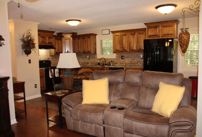 3372 ASBURY GLIMP RD, Ripley, Tennessee 38063-4872, 4 Bedroom Bedrooms, 6 Room Rooms,2 BathroomBathrooms,Residential,For Sale,ASBURY GLIMP,0,10229306