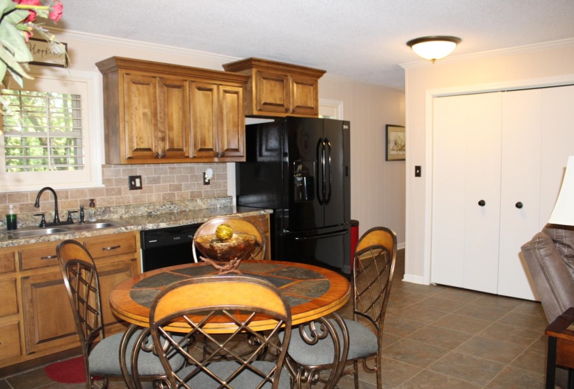 3372 ASBURY GLIMP RD, Ripley, Tennessee 38063-4872, 4 Bedroom Bedrooms, 6 Room Rooms,2 BathroomBathrooms,Residential,For Sale,ASBURY GLIMP,0,10229306
