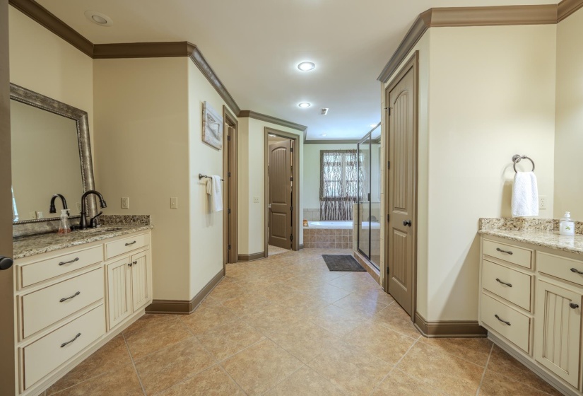 135 INDIGO PT, Savannah, Tennessee 38372, 6 Bedroom Bedrooms, 10 Room Rooms,3 BathroomBathrooms,Residential,For Sale,INDIGO,0,10229308