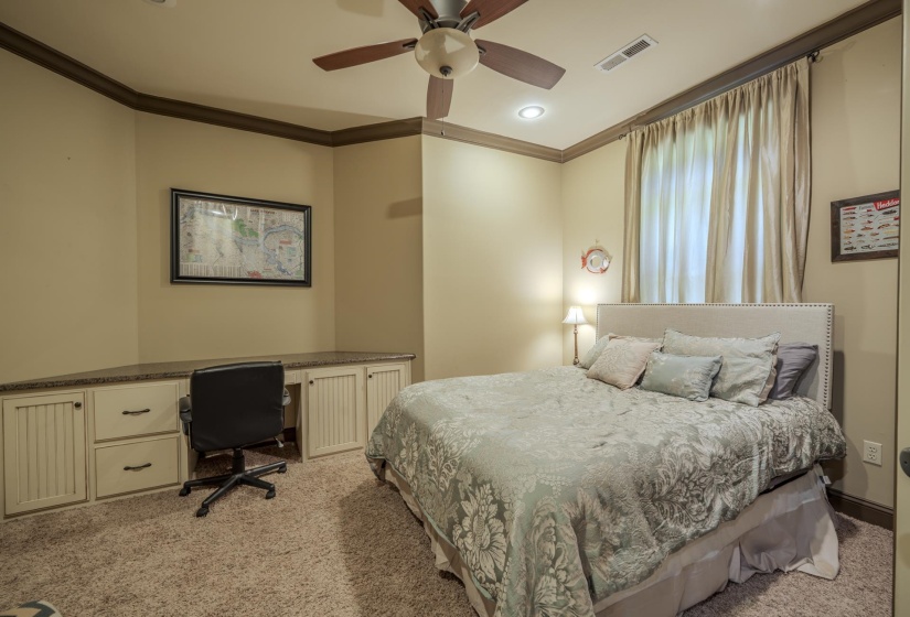 135 INDIGO PT, Savannah, Tennessee 38372, 6 Bedroom Bedrooms, 10 Room Rooms,3 BathroomBathrooms,Residential,For Sale,INDIGO,0,10229308