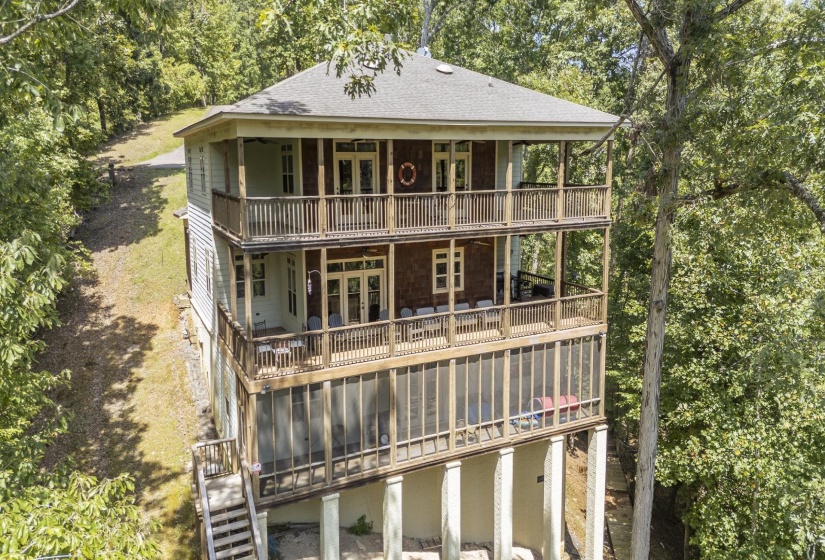 135 INDIGO PT, Savannah, Tennessee 38372, 6 Bedroom Bedrooms, 10 Room Rooms,3 BathroomBathrooms,Residential,For Sale,INDIGO,0,10229308