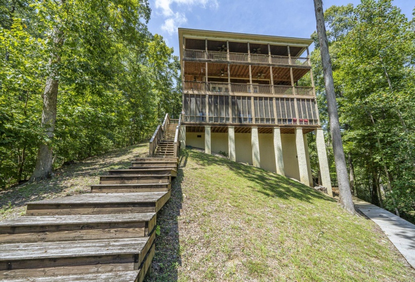 135 INDIGO PT, Savannah, Tennessee 38372, 6 Bedroom Bedrooms, 10 Room Rooms,3 BathroomBathrooms,Residential,For Sale,INDIGO,0,10229308