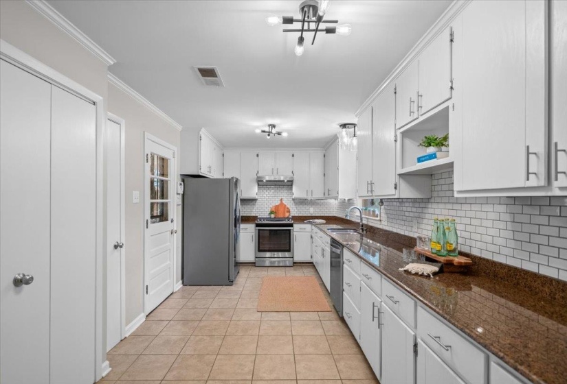 5126 SEQUOIA AVE, Memphis, Tennessee 38117, 3 Bedroom Bedrooms, 7 Room Rooms,2 BathroomBathrooms,Residential,For Sale,SEQUOIA,0,10229311