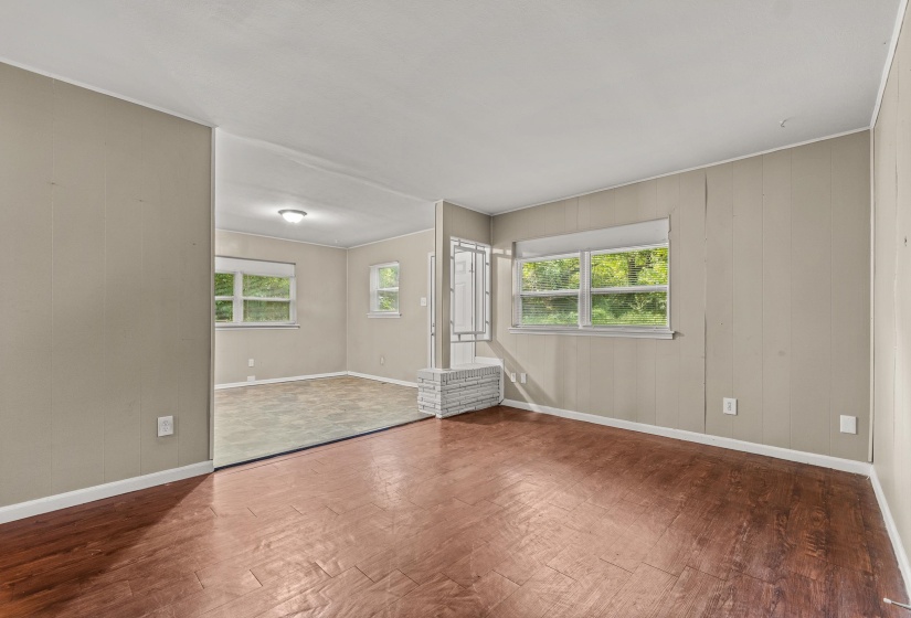 2415 DEBBY CV, Memphis, Tennessee 38127, 3 Bedroom Bedrooms, 6 Room Rooms,1 BathroomBathrooms,Residential,For Sale,DEBBY,0,10229321