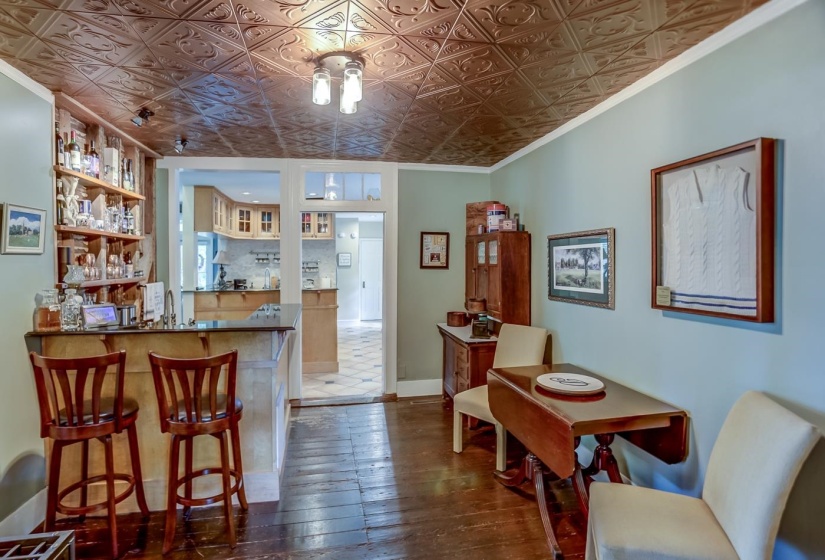 127 GHOLSON AVE, Holly Springs, Mississippi 38635, 4 Bedroom Bedrooms, 11 Room Rooms,2.1 BathroomBathrooms,Residential,For Sale,GHOLSON,0,10229322