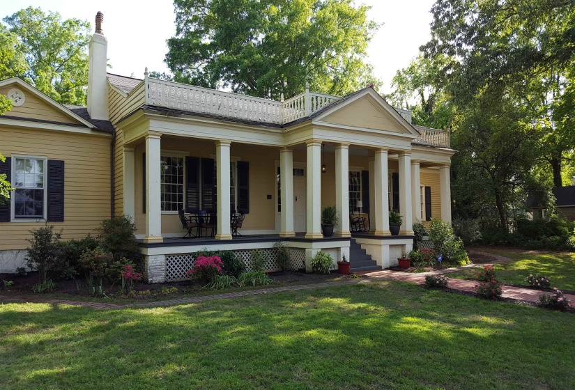 127 GHOLSON AVE, Holly Springs, Mississippi 38635, 4 Bedroom Bedrooms, 11 Room Rooms,2.1 BathroomBathrooms,Residential,For Sale,GHOLSON,0,10229322