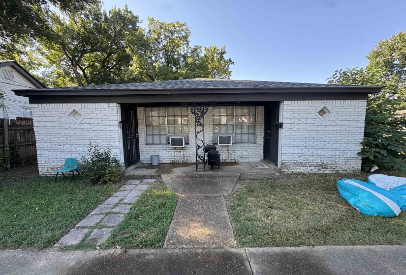 3133 NATHAN AVE, Memphis, Tennessee 38112, 2 Bedroom Bedrooms, 0 ,1 BathroomBathrooms,Duplexes,For Sale,NATHAN,0,10229329