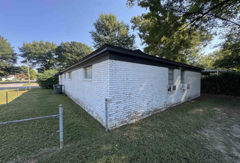 3133 NATHAN AVE, Memphis, Tennessee 38112, 2 Bedroom Bedrooms, 0 ,1 BathroomBathrooms,Duplexes,For Sale,NATHAN,0,10229329