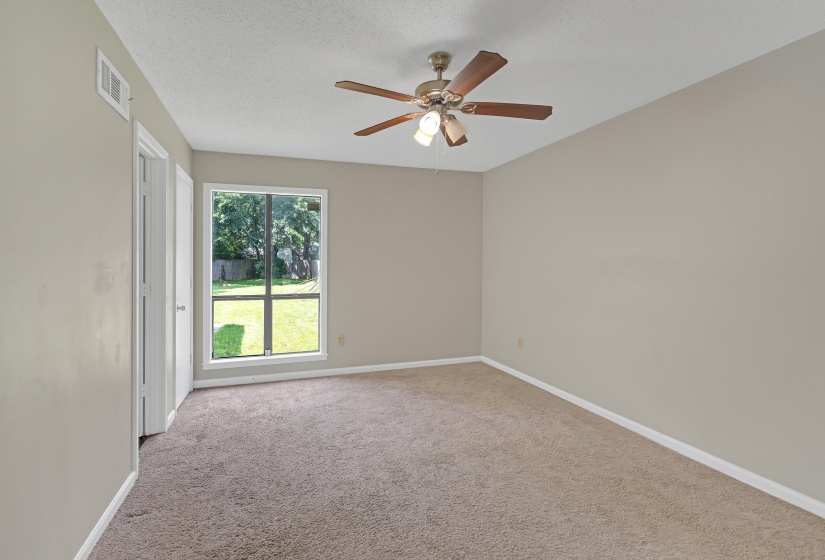 6128 RAINTREE DR, Memphis, Tennessee 38115, 3 Bedroom Bedrooms, 7 Room Rooms,2 BathroomBathrooms,Residential,For Sale,RAINTREE,0,10218265