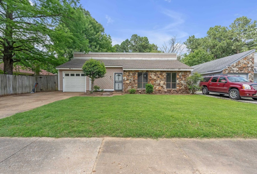 6128 RAINTREE DR, Memphis, Tennessee 38115, 3 Bedroom Bedrooms, 7 Room Rooms,2 BathroomBathrooms,Residential,For Sale,RAINTREE,0,10218265