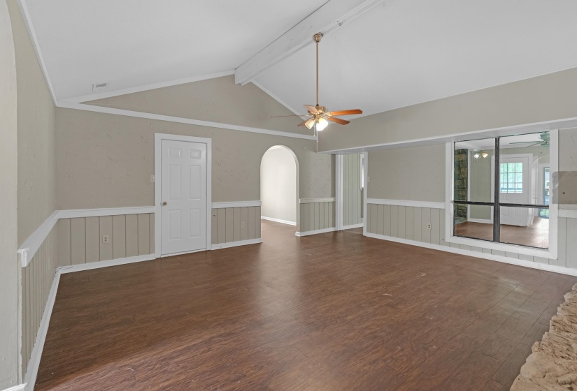 6128 RAINTREE DR, Memphis, Tennessee 38115, 3 Bedroom Bedrooms, 7 Room Rooms,2 BathroomBathrooms,Residential,For Sale,RAINTREE,0,10218265