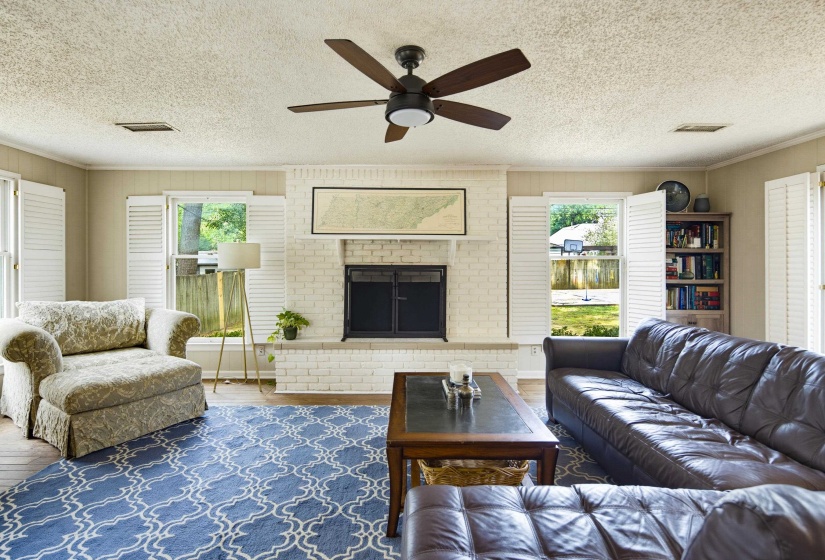 5104 NORMANDY AVE, Memphis, Tennessee 38117, 3 Bedroom Bedrooms, 7 Room Rooms,2 BathroomBathrooms,Residential,For Sale,NORMANDY,0,10229342