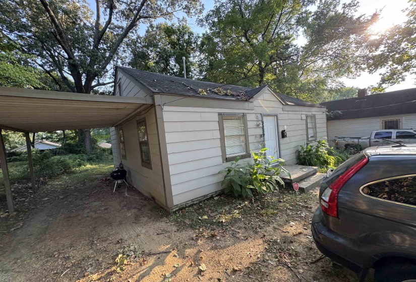 3239 NATHAN AVE, Memphis, Tennessee 38112, 2 Bedroom Bedrooms, 5 Room Rooms,1 BathroomBathrooms,Residential,For Sale,NATHAN,0,10229343