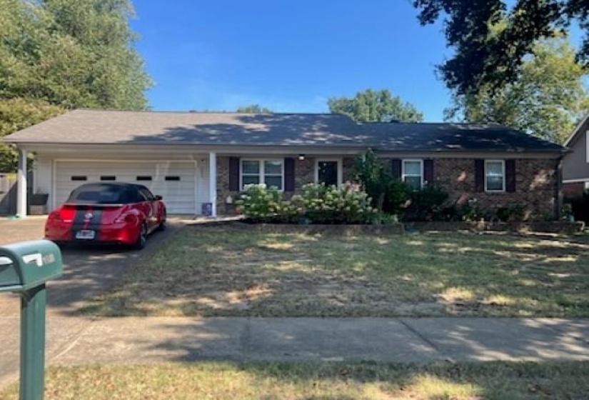 6266 LEDGEWOOD LN, Bartlett, Tennessee 38135, 3 Bedroom Bedrooms, 8 Room Rooms,2 BathroomBathrooms,Residential,For Sale,LEDGEWOOD,0,10229344
