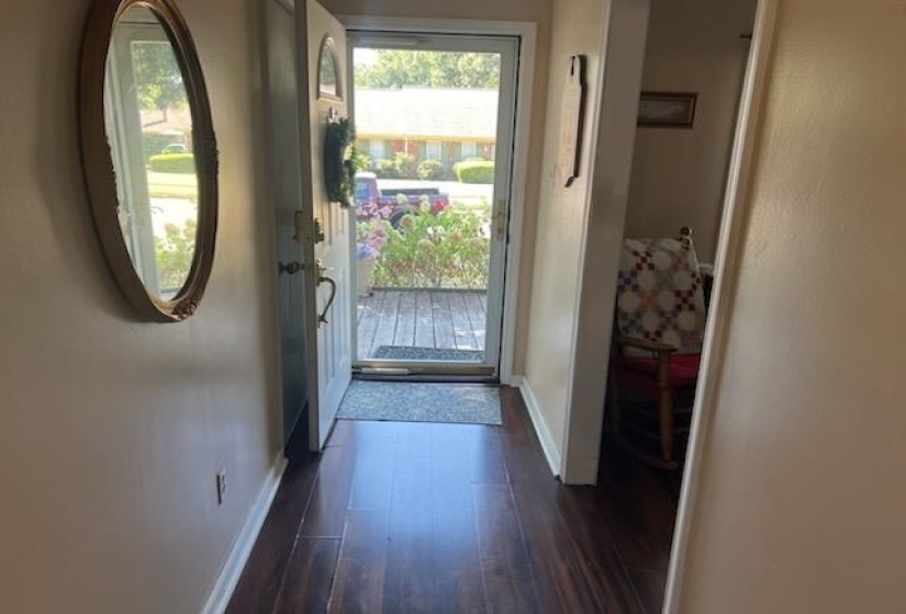 6266 LEDGEWOOD LN, Bartlett, Tennessee 38135, 3 Bedroom Bedrooms, 8 Room Rooms,2 BathroomBathrooms,Residential,For Sale,LEDGEWOOD,0,10229344